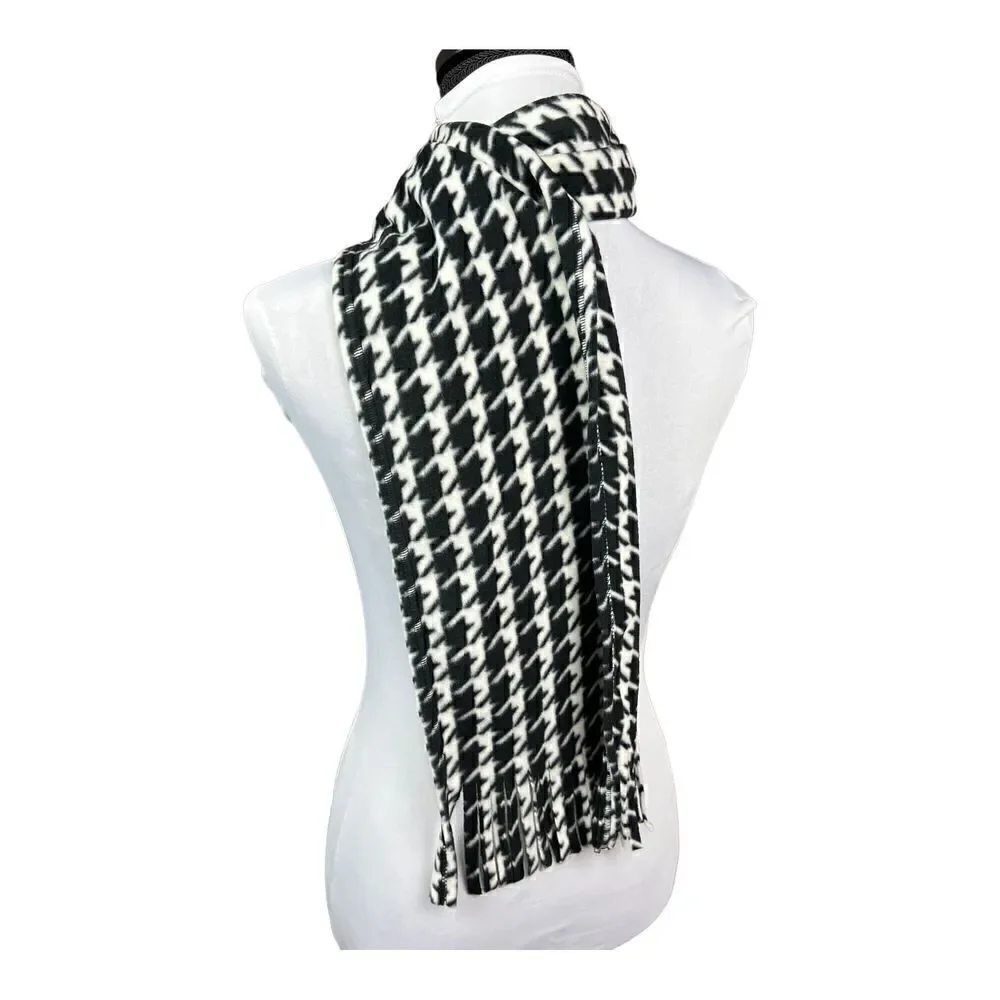 Houndstooth Scarf Fringe Black White Dogs tooth